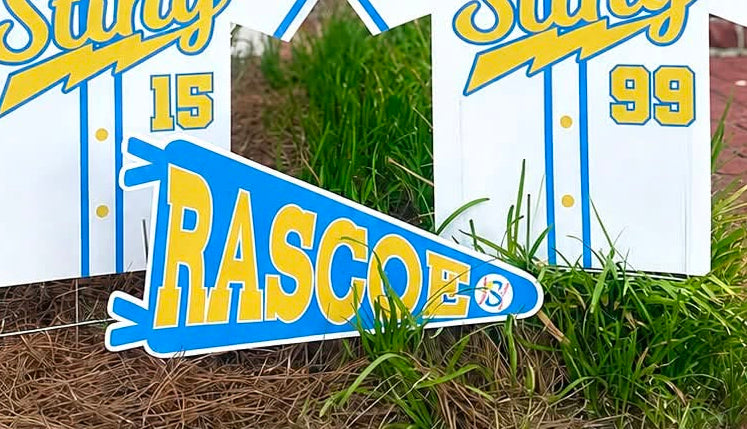 Team/Player Pennant Yard Sign